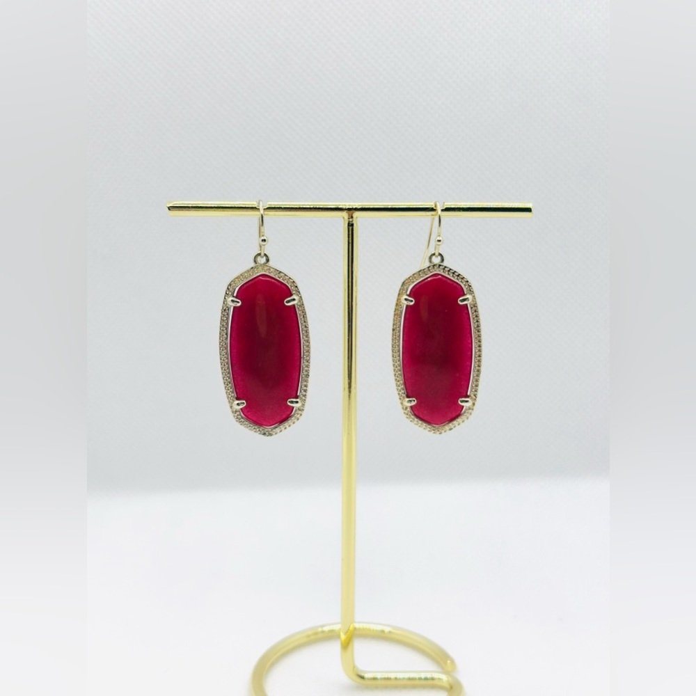 Elle Gold Drop Earrings in Maroon Jade